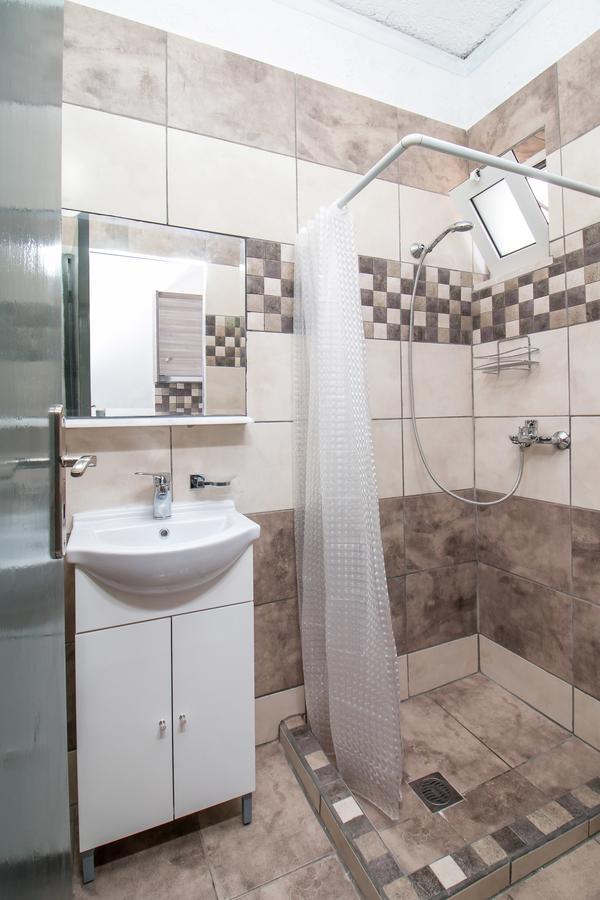 Toulas Studios & Apts No2 Faliraki Dış mekan fotoğraf